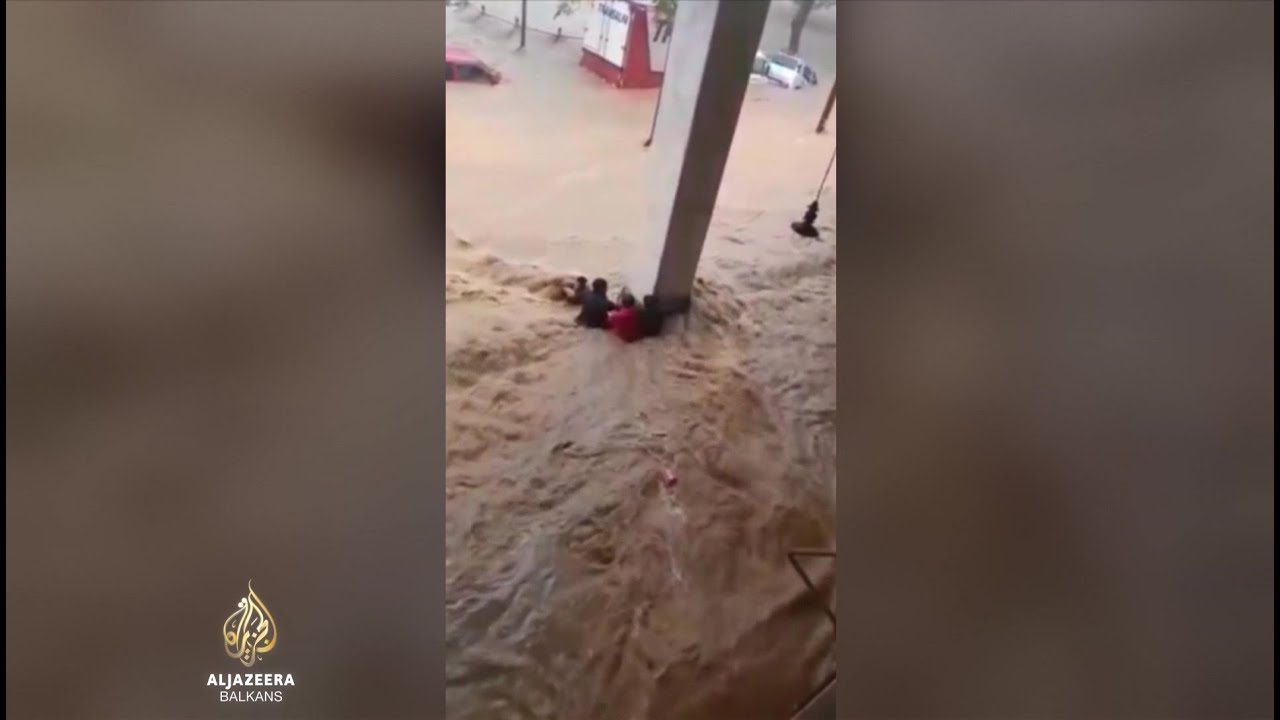 عشرات القتلى في فيضانات قرب ريو دي جانيرو