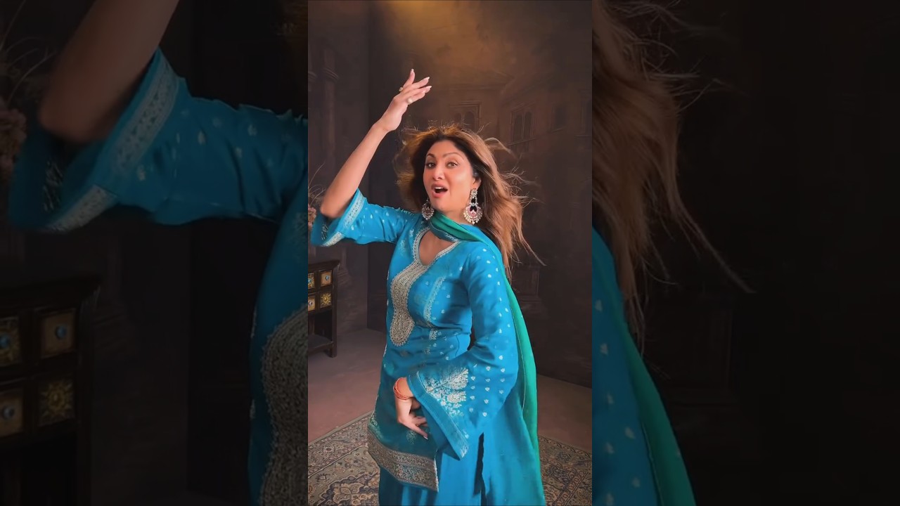 Shilpa Shetty Actress #shipashetty #song #hindisong #music #love #cover #bollywood #bolleywoodsong