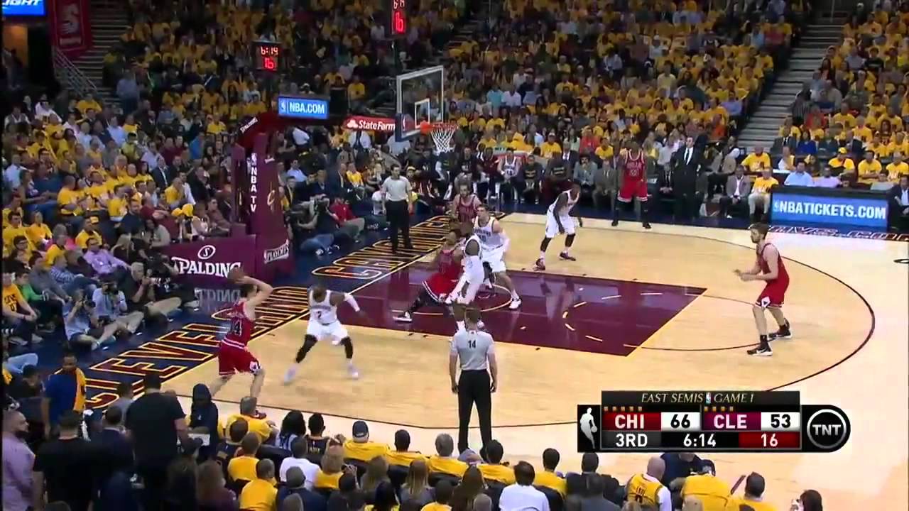 Chicago Bulls vs Cleveland Cavaliers Game 1, NBA Playoffs 4 May 2015