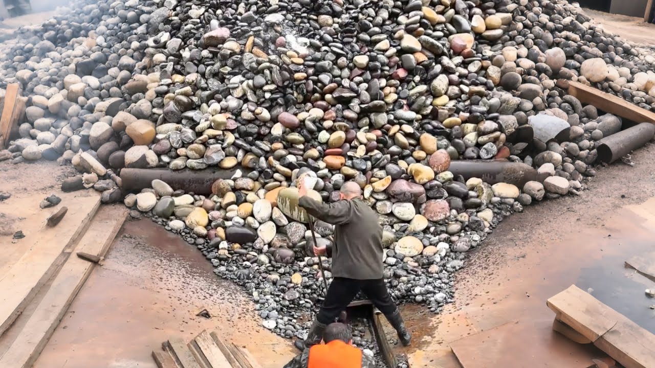 Barge unloading 3900 tons of cobblestones - Barge work vlog - Relaxing smooth flow