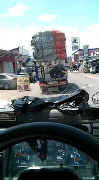 story wa bawa mobil truk canter bawa pakan #shorts