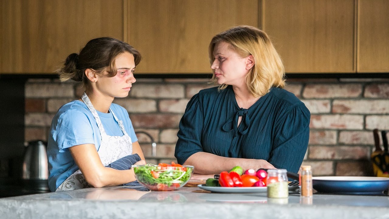 Не твое дело (2022)-русский трейлер сериала. - YouTube