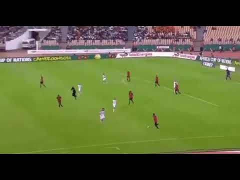 الواد احمد فتوح دة مجرم حرب واحلي كوبري ل اشرف حكيمي