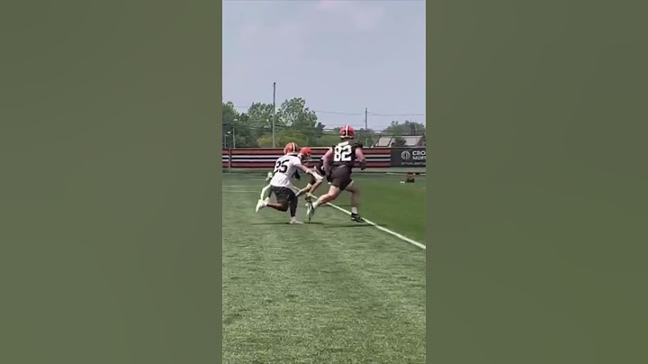 Coach Prime pulled up to see Shedeur Sanders at Browns OTAs 👀 (@deionsanders/IG)