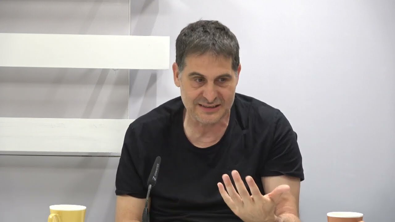 Mirades a l'arrel. Fira Mediterrània de Manresa 2025. Arts escèniques. Memòria i oralitat.