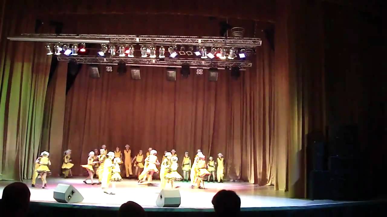 Golden Chestnuts, Kiev, Ukraine "Swing dance"