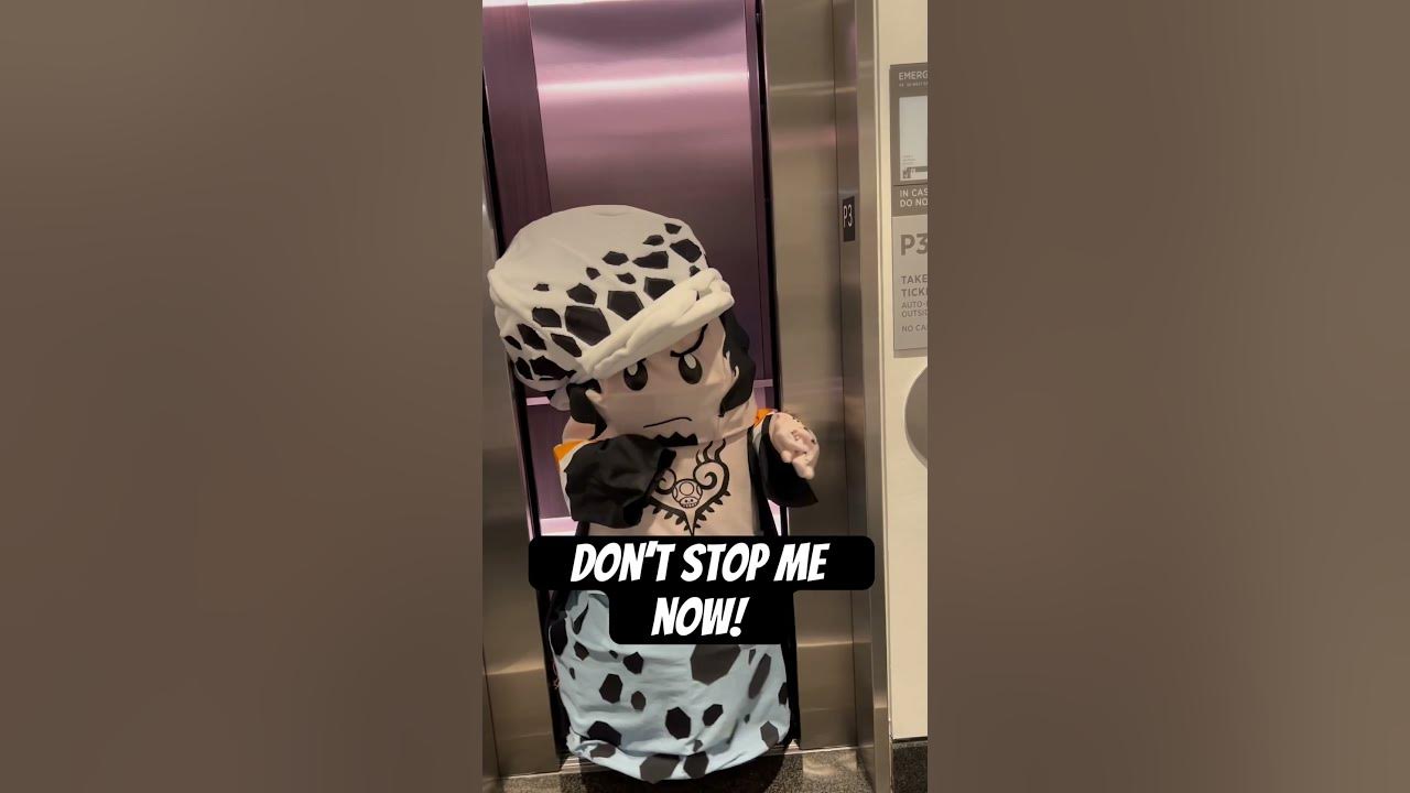 trafalgar onepiece cosplay con elevator dance reel fyp anime 