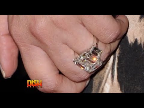 Divorce kris humphries auction kim kardashian engagement ring