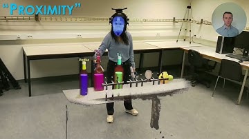 SelectVisAR: Selective Visualisation of Virtual Environments in Augmented Reality