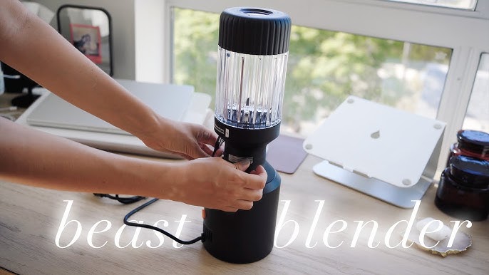 Beast Blender + Hydration System - Carbon Black