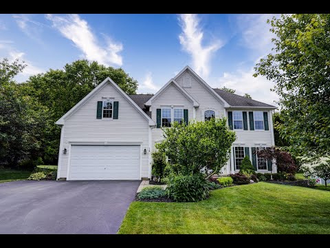 74 Chadwick Manor, Fairport, NY home video tour