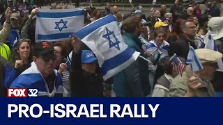 Crowds rally in downtown Chicago to celebrate the founding of Israel amid Palestinian protest