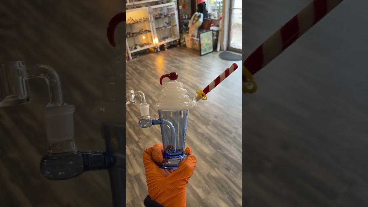 Diner milkshake water pipe 