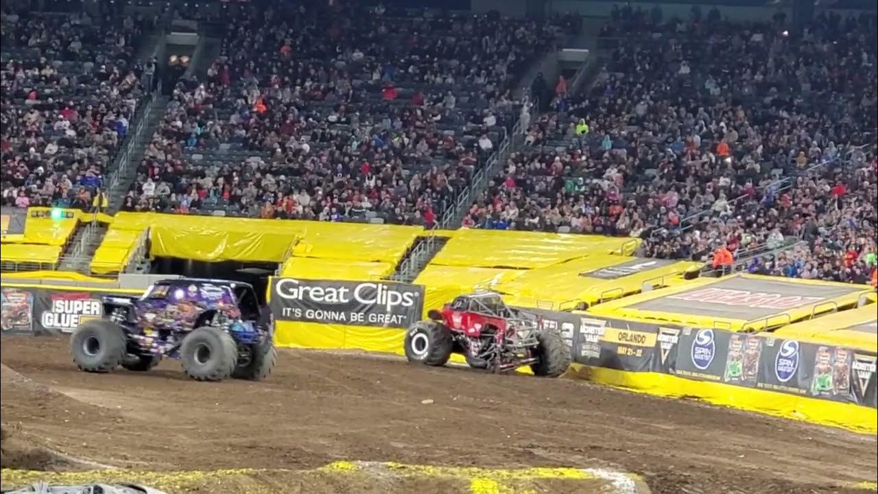 Monster Jam East Rutherford 2022 (SonUva Digger run) YouTube