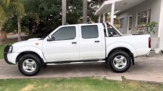 NISSAN FRONTIER 2013 ÚNICO DUEÑO SOLAMENTE 7 MIL KILÓMETROS