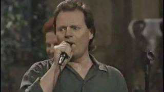 Vignette de la vidéo "Delbert McClinton - I'm With You"