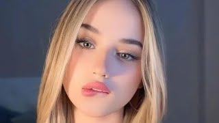 Erika Fernandez | Top Curvy Fashion Model | Bio, Age, Net Worth, Career & Lifestyle 