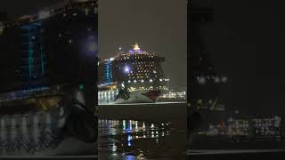 AIDAnova Auslaufen mit Typhon in Hamburg, 24.01.2026
