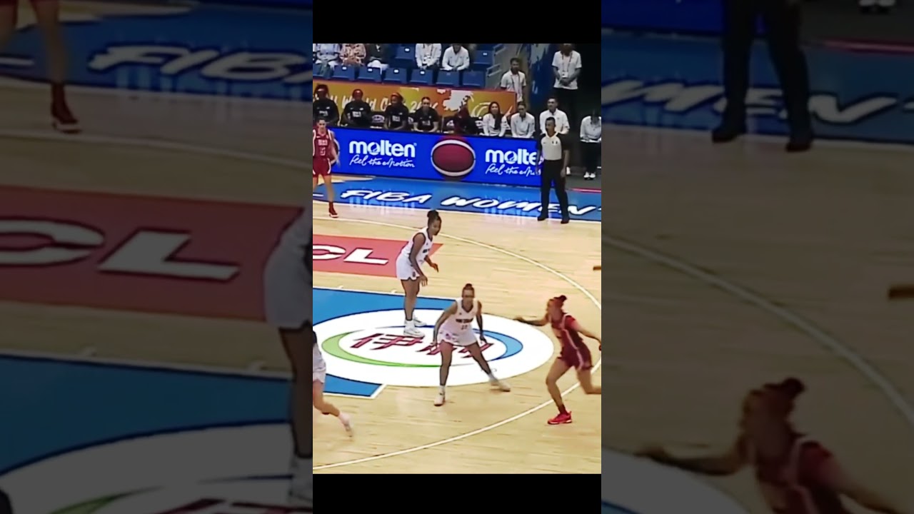 WNBA Fans ERUPT After Caitlin Clark’s Heated Viral Moment 😳🔥 The Internet Is Going Crazy! #shorts