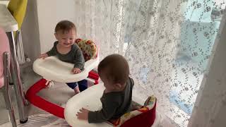 Komik ikiz bebekler #ikizkardeşler#funnykids#funnyvideo##funnyvideos#