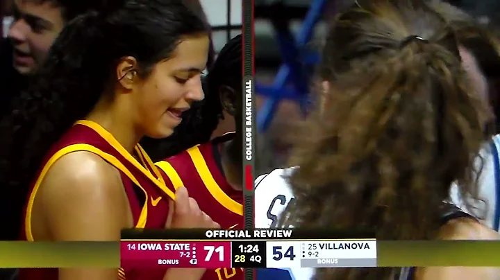 Villanova's Maddy Siegrist hit in face by Iowa Sta...