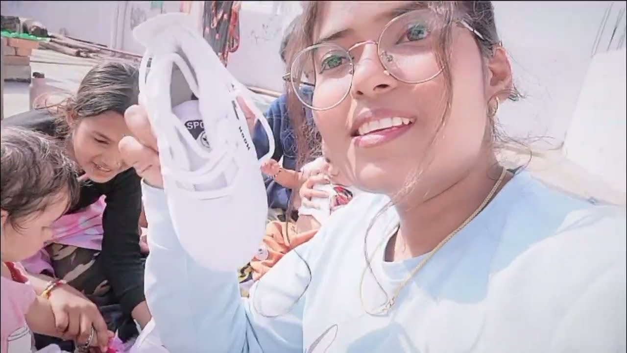 Aaj Rudra Ne Pair Zameen Par Nahi Rakha 😢 | New Juta Problem 