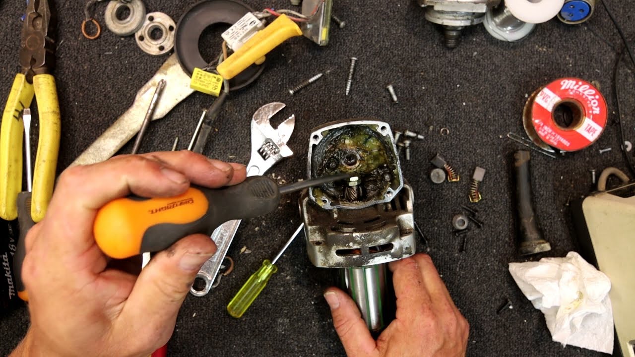 Broken Ryobi Angle Grinder CG180SPK teardown. What did I break? YouTube