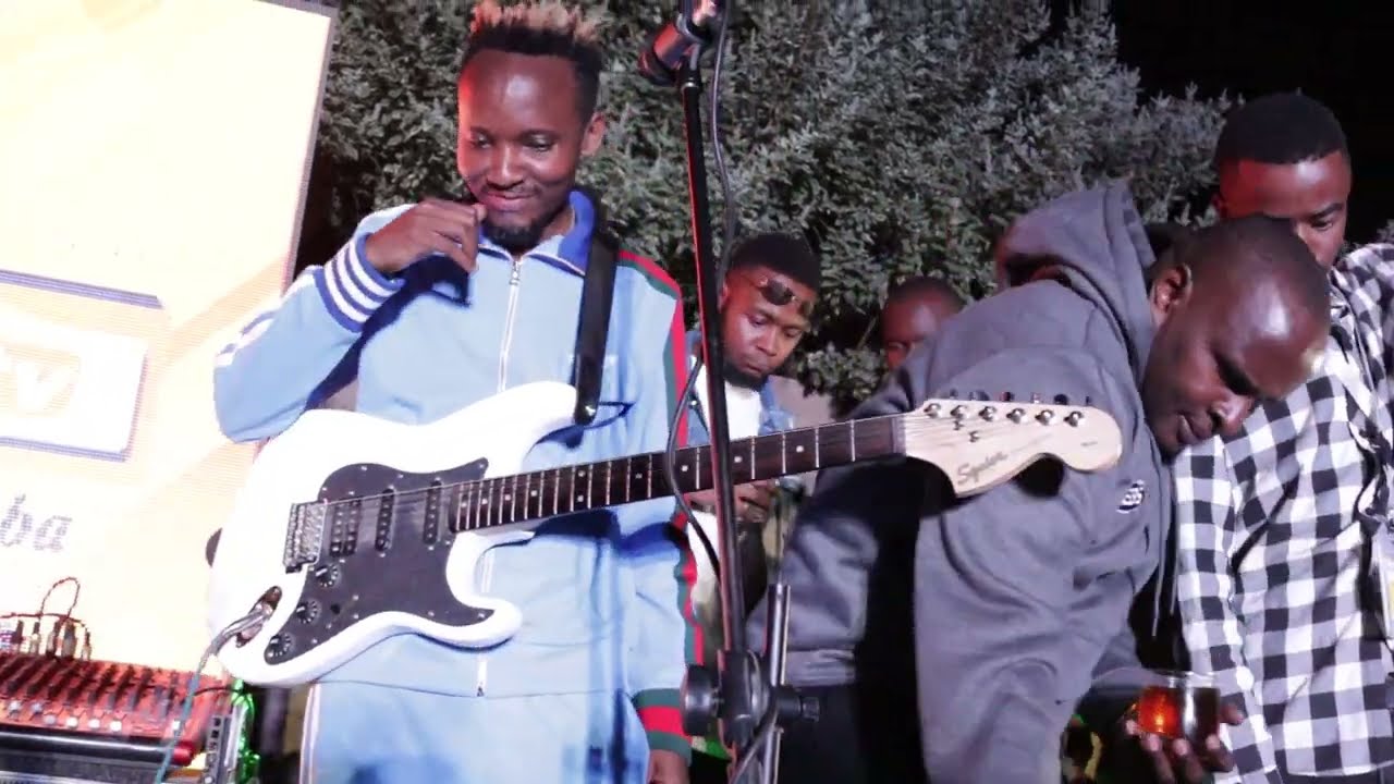 KATOMBI KOTE KISINGA AKIANGAA🔥🔥 WAH Na MITOTO HOT HOT🔥LIVE- LYSAK