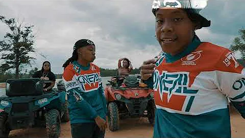 Shonna - My Jeep (Official Music Video) ft. Taee