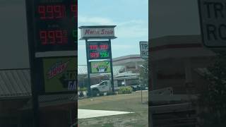 Cedar Rapids IA gas prices 😭😭😭😭 i wonder how long until they notice glitch. I have them a call