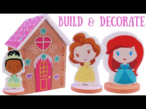 Help Disney Princess Build & Decorate their Gingerbread House
