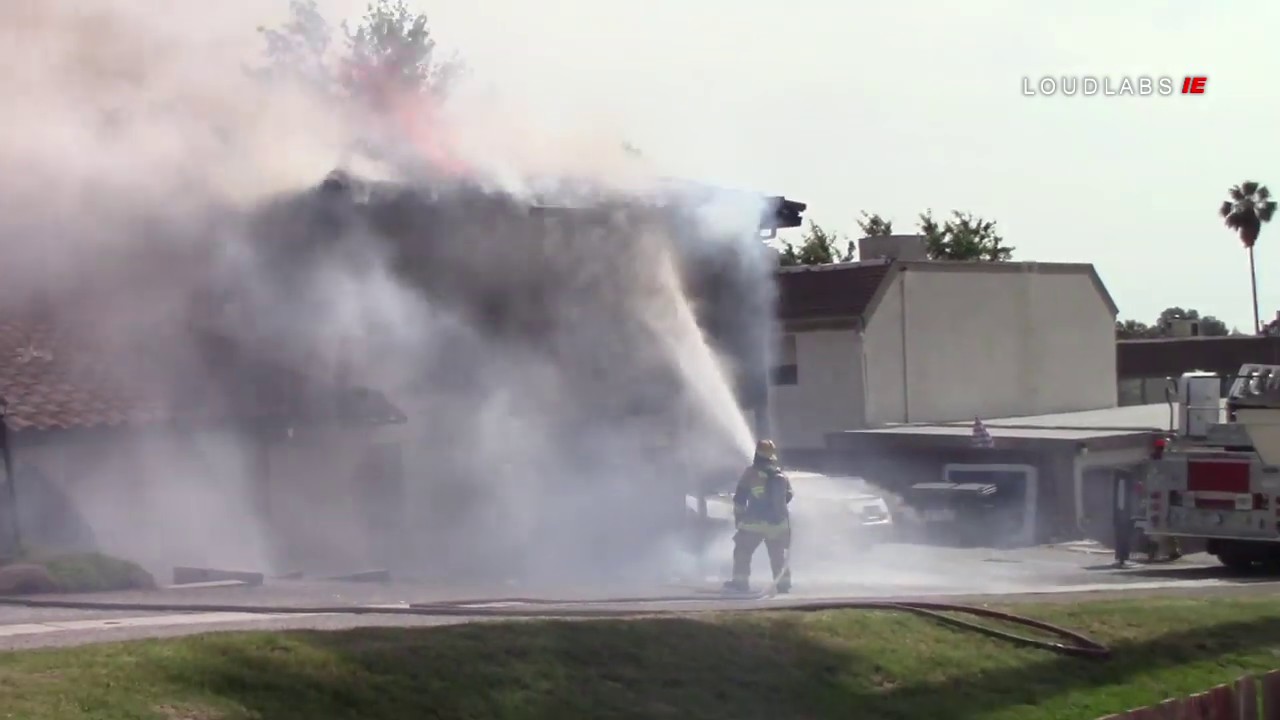 Apartment Fire Destroys Building / San Bernardino 6.10.19 - YouTube
