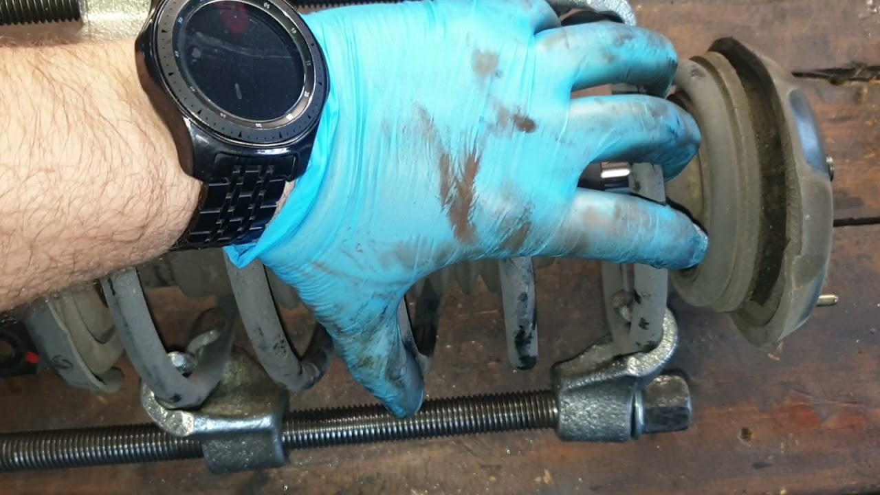 Citroen C3 2005 . copelas delanteros - YouTube