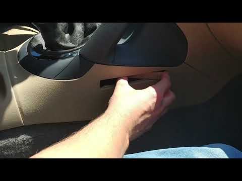 Pontiac Solstice Cup Holder Repair