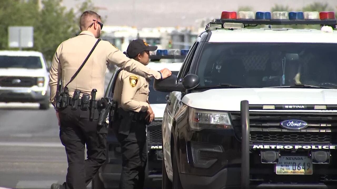 Suspect arrested following police chase in northwest Las Vegas - YouTube