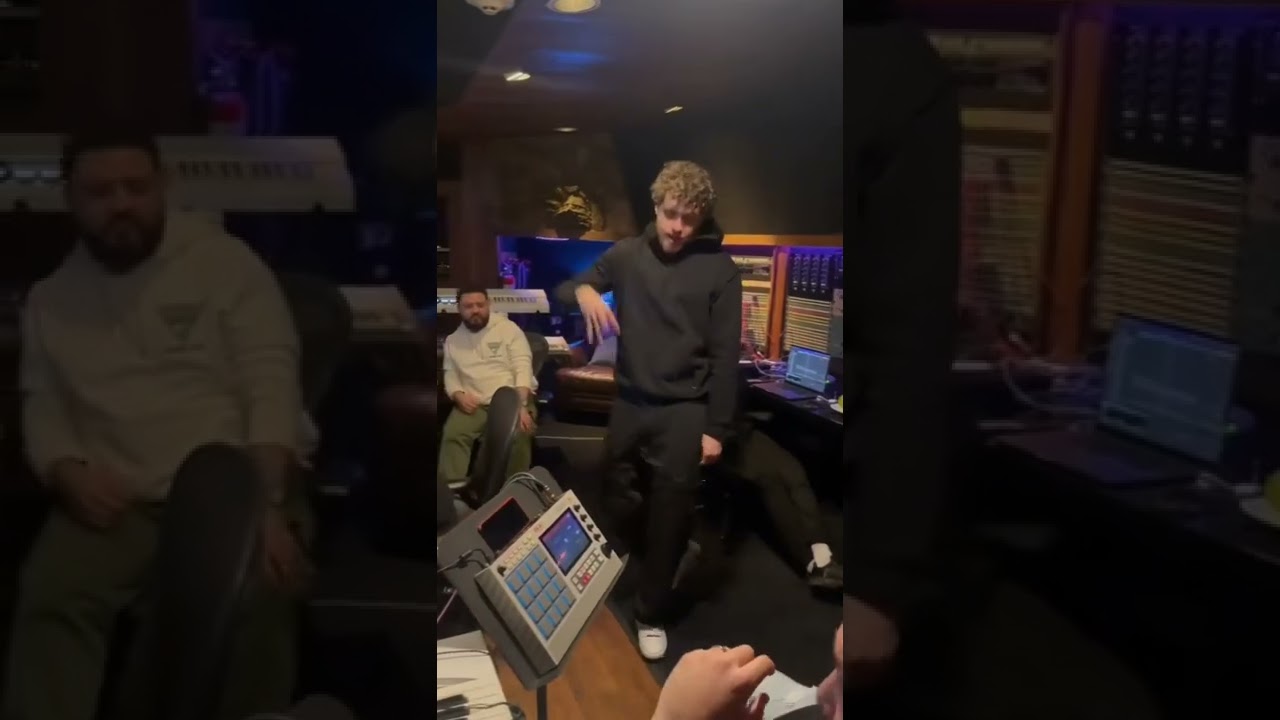 Some action for you, straight from the studio!First Class by @jackharlow