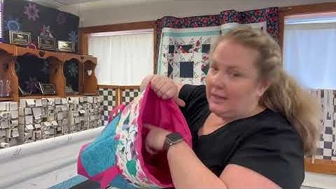 Part 2 How to make a Tote bag on a Handi Quilter longarm quilting machine