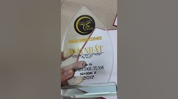 Cơ sở sản xuất cúp pha lê, biểu trưng pha lê, kỷ niệm chương pha lê giá rẻ