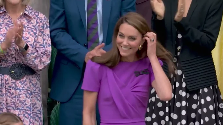 Kate Middleton greeted by standing ovation at Centre Court | Wimbledon on ESPN