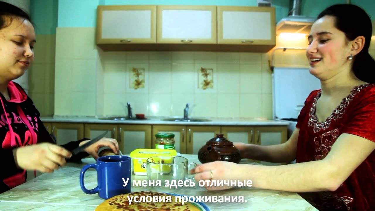 Ебут студентку в машине