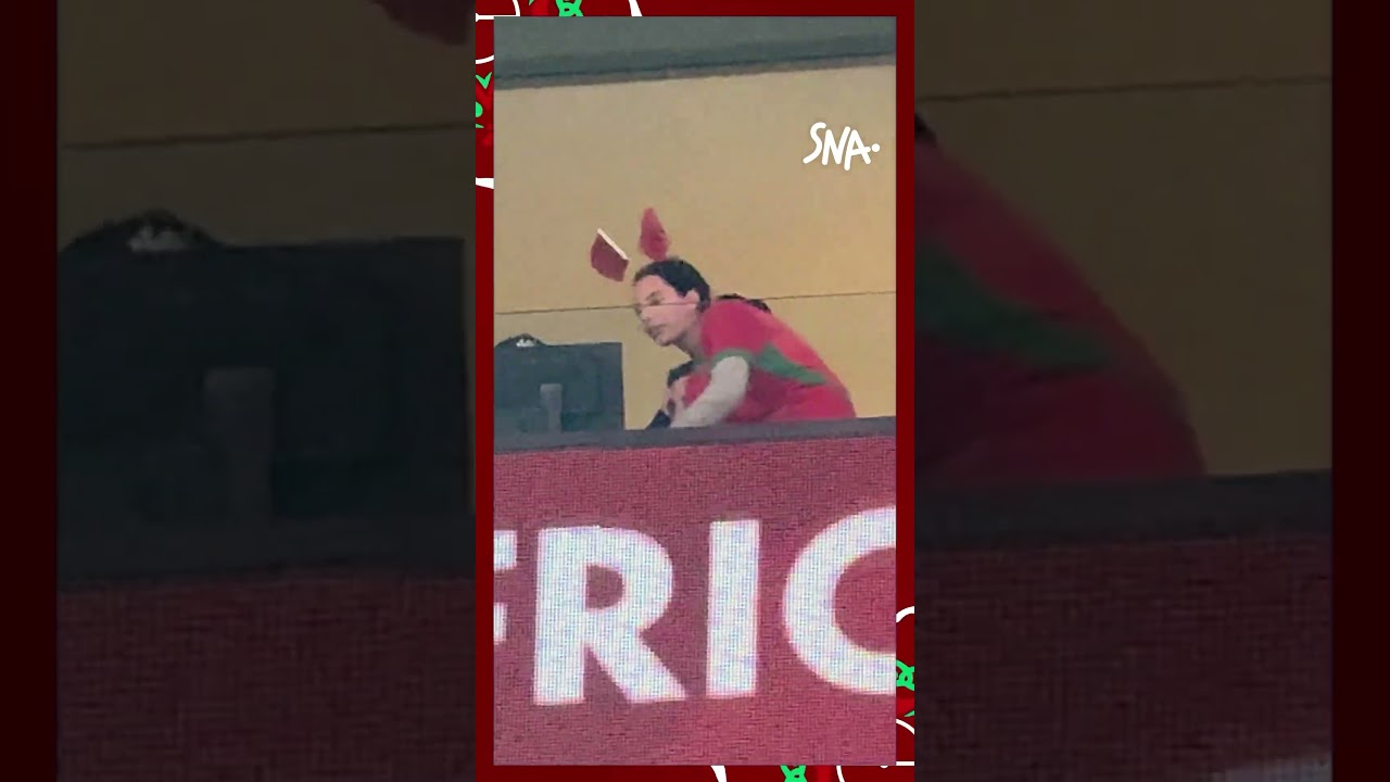 🇲🇦 Le prince Moulay El Hassan assiste au match du Maroc vs Nigeria.