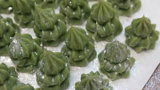 Making Christmas Soap Embeds with Katie Carson from Royalty Soaps