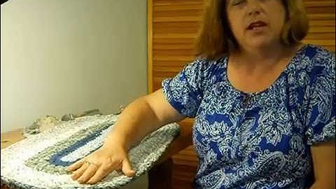 How to Keep a Rag Rug Flat & Smooth