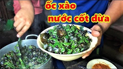 chiều mưa làm món Ốc xào nước cốt dừa ,lá cách.