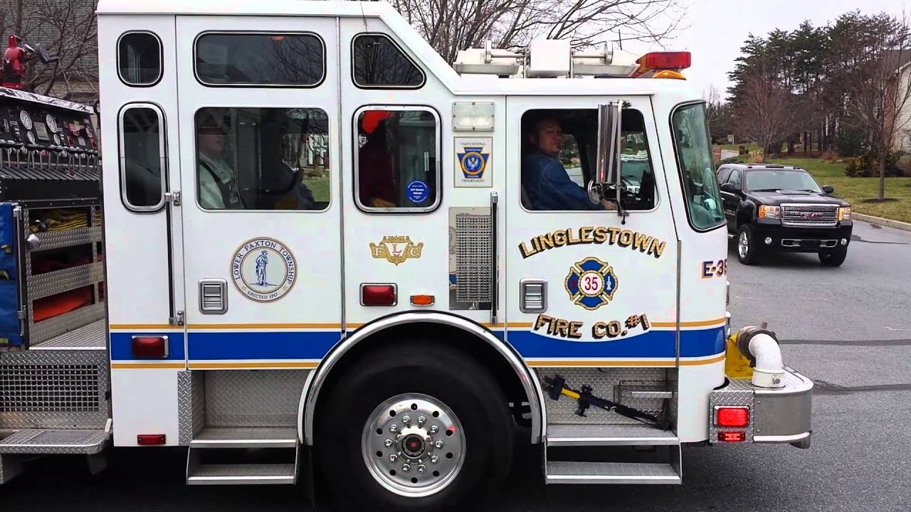 Ghostbusters Siren on the Engine - YouTube