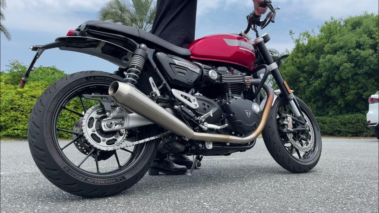 thruxton r vance and hines exhaust