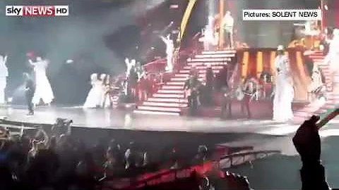 Taylor Swift Attacked On Stage By Obsessed Fan!