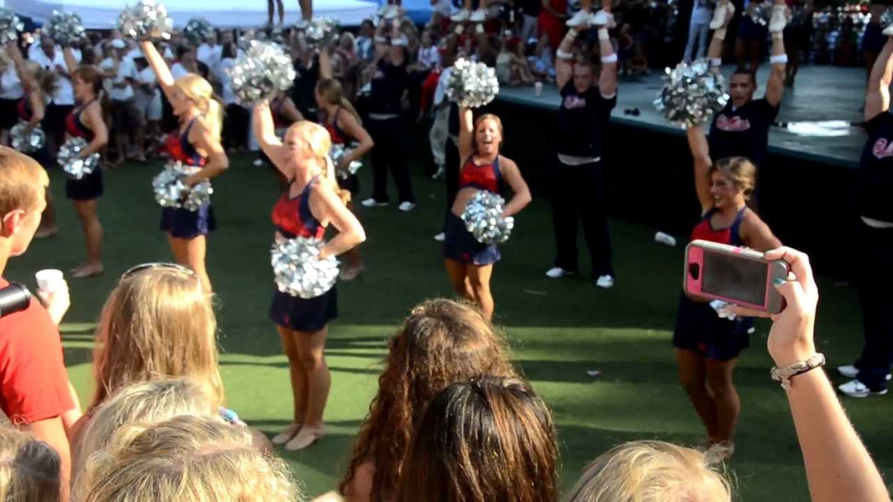 2012 Ole Miss Grove Show - YouTube