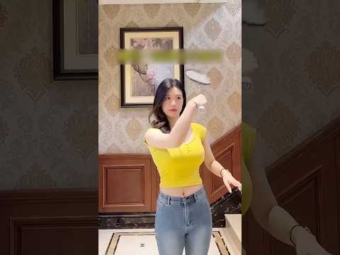 ستفوز الفتاة في اللعبة بطريقة غير عادلة  