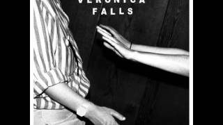 Veronica Falls - Waiting For Something To Happen